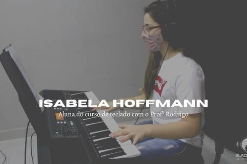 Imagem Aluna de piano Isabela